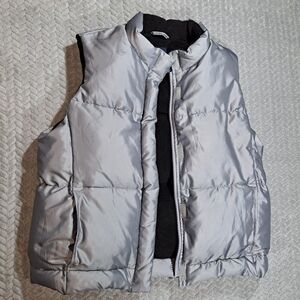GAP Metallic Gray Puffer Vest